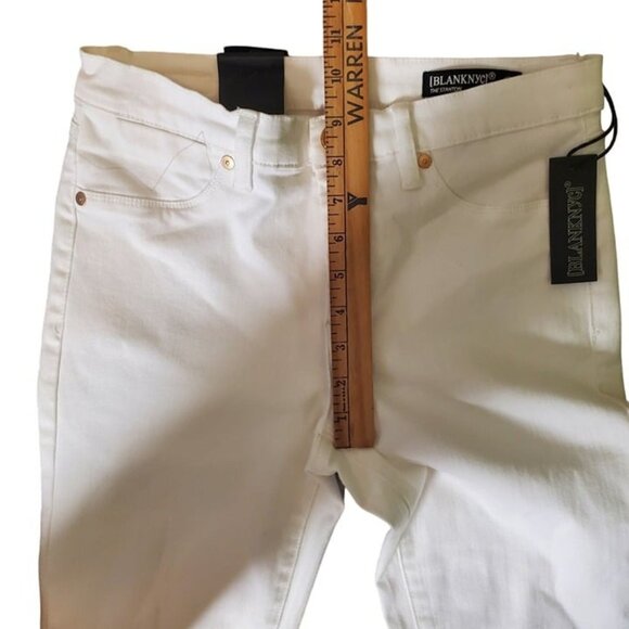 BlankNYC The Stanton Capri Stretch Denim Jeans Mid Rise Cropped White Sz 29 NEW - Picture 7 of 10